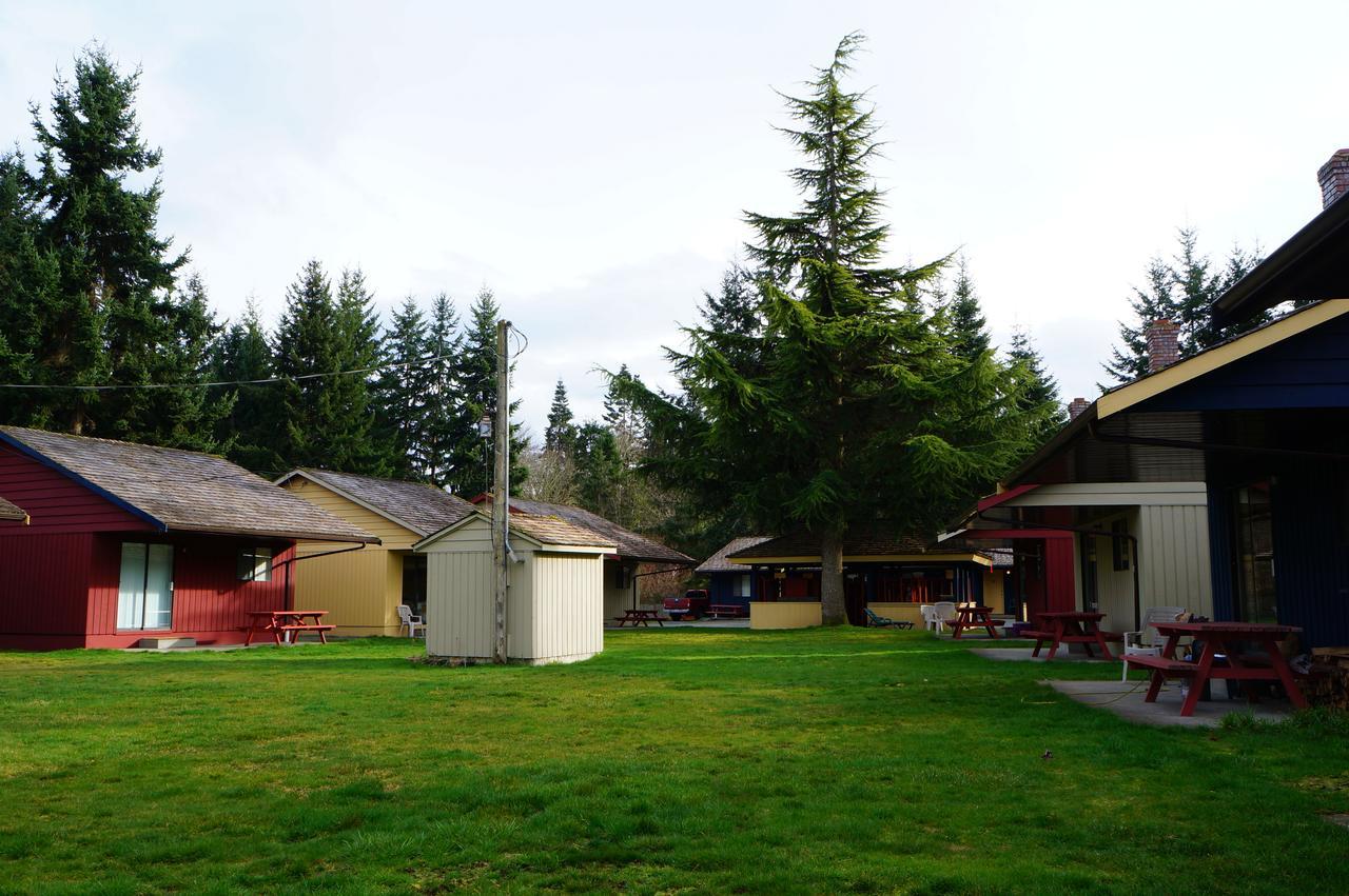 Riverside Resort & Rv Park Qualicum Beach Extérieur photo
